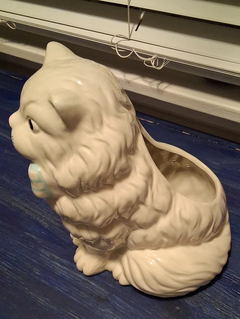 Ceramic White Cat Planter with Pastel Bow